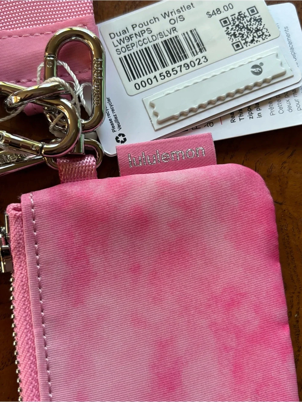 Lululemon Dual Pouch Wristlet in Candy Cloud NWT!